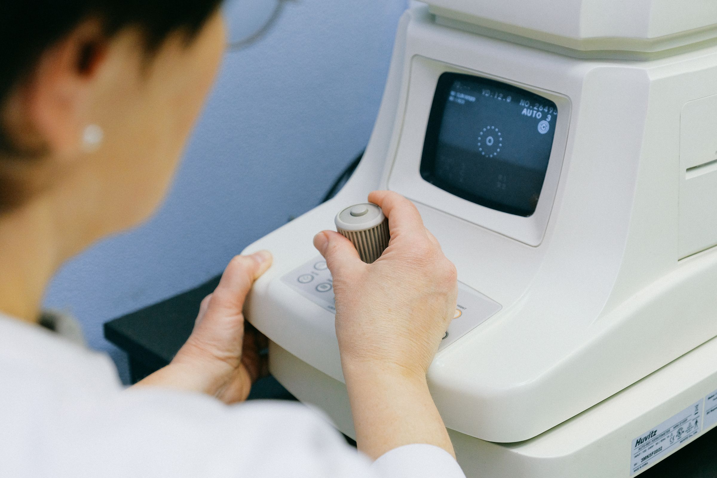 Modern ophthalmic diagnostic equipment