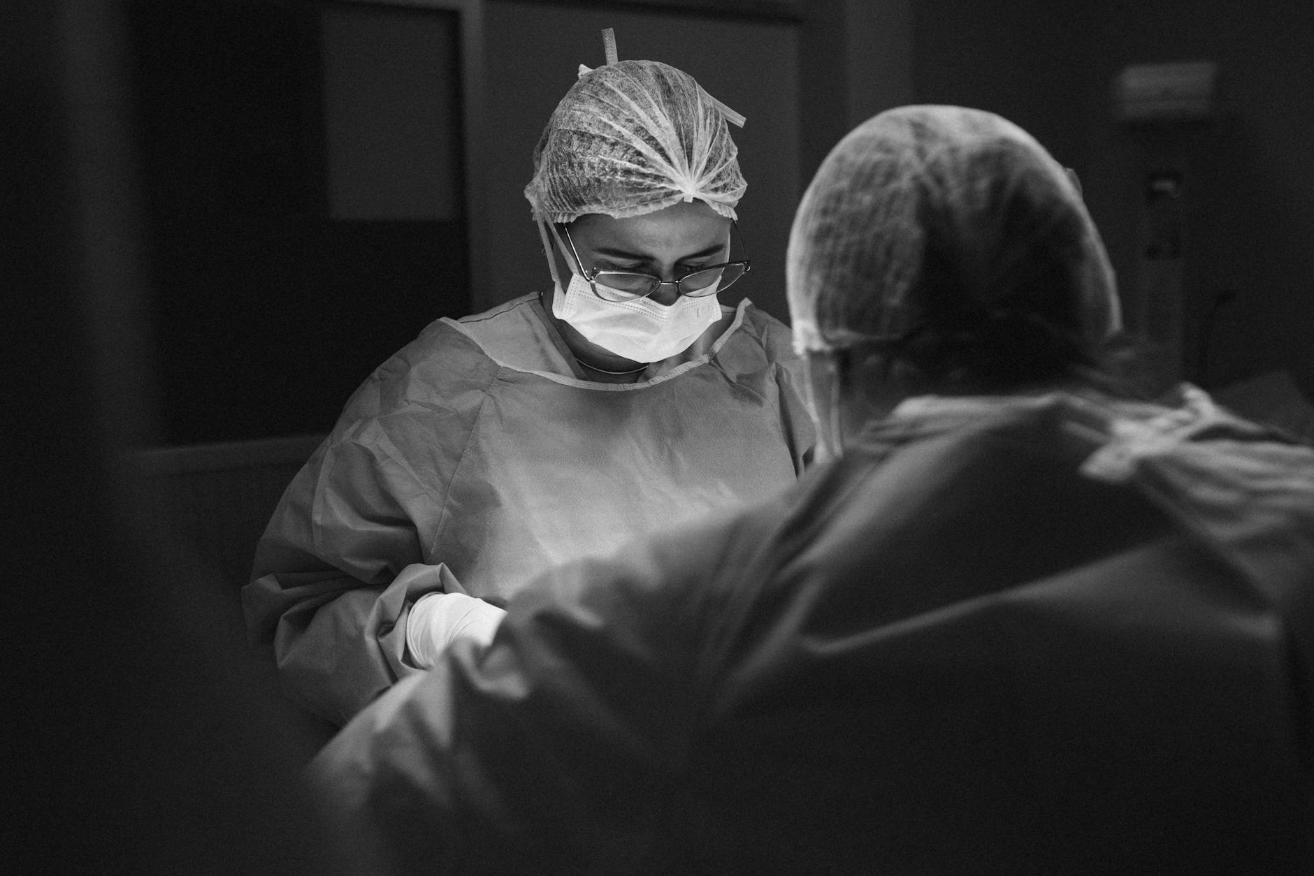 Top 5 Myths About Cataract Surgery – Debunked by an Eye Surgeon