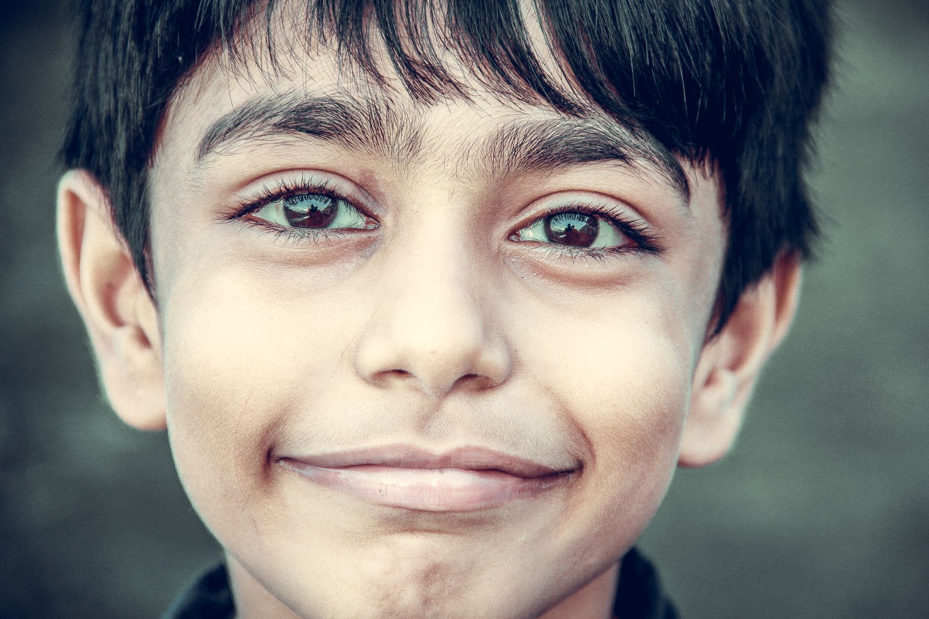 Nervous About Eye Surgery? A Calm, Consultant-led Approach with Professor Jesse Panthagani in Northamptonshire and Cambridgeshire