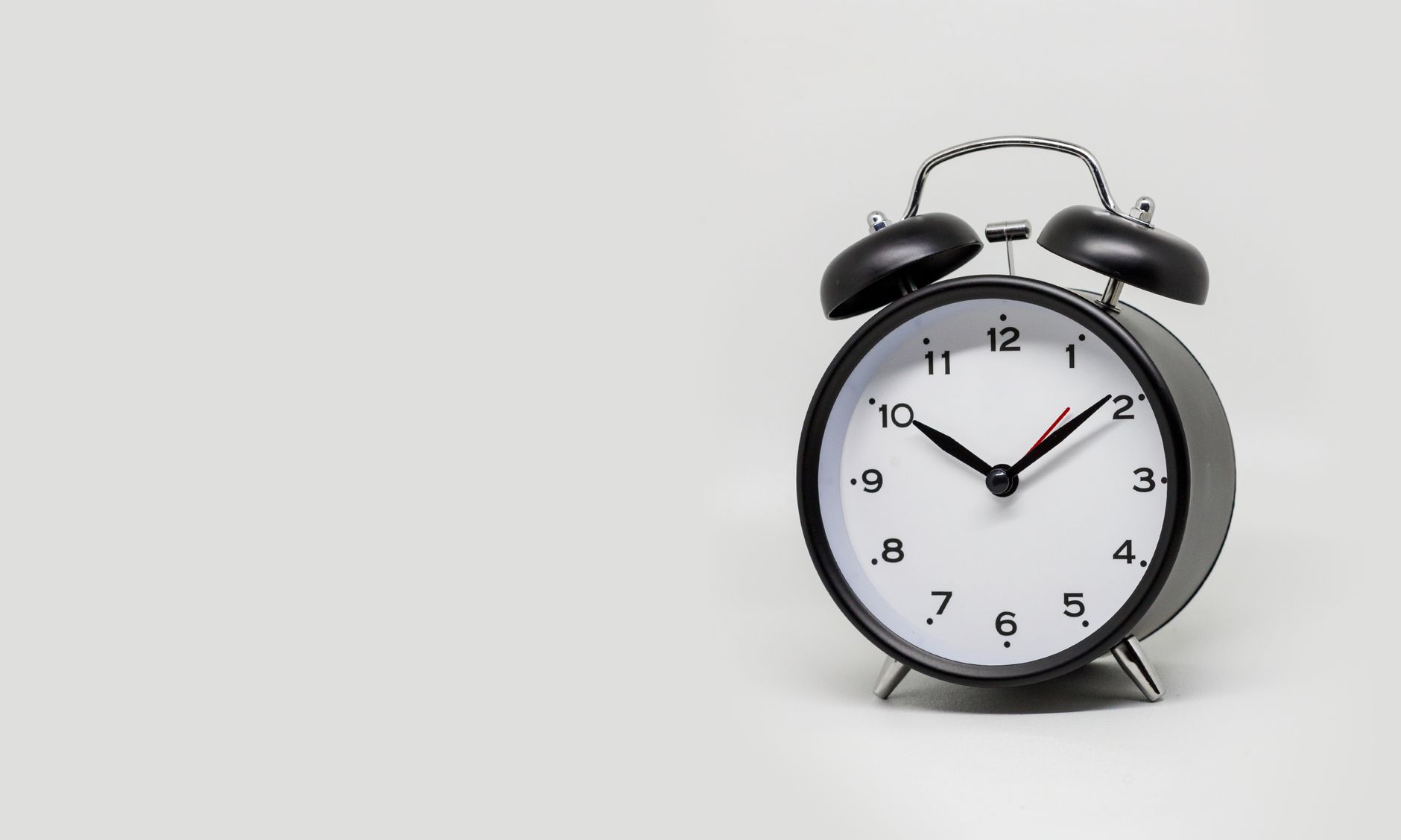Timing Your Second Eye Cataract Surgery: Factors We Consider for Patients in Northampton, Market Harborough and Stamford